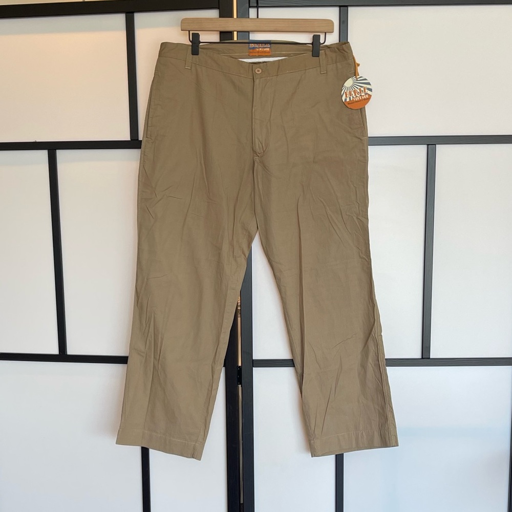 Berle Vintage Lightweight pants. Size 36 x 30. NWT
